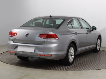 Volkswagen Passat B8 Variant 1.5 TSI EVO 150KM 2019 VW Passat 1.5 TSI, Salon Polska, Automat, Navi, zdjęcie 4