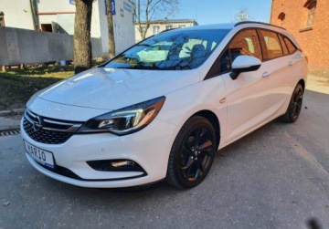 Opel Astra K Sports Tourer 1.6 CDTI 110KM 2017 Opel Astra SPORT LED Nawigacja GetHelp 1.6 Diesel 110KM, zdjęcie 6