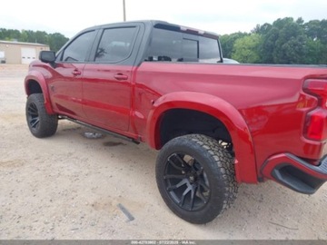 Chevrolet Silverado II 2023 Chevrolet Silverado 1500 Short Bed Rst 2023 5.3l 5.3 Benzyna 355KM, zdjęcie 3