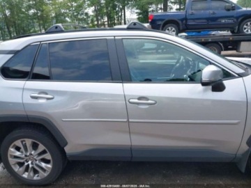 Toyota RAV4 V 2024 Toyota RAV4 XLE Premium 2024 2.5l 2.5 Benzyna 203KM, zdjęcie 6