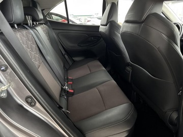 Toyota Yaris IV Hatchback 1.5 Hybrid Dynamic Force 116KM 2022 Toyota Yaris Cross Hybrid 1.5 Executive IV (2020-), zdjęcie 9