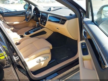 Porsche Macan 2022 Porsche Macan 2022 2.0l 2.0 Benzyna 261KM, zdjęcie 9