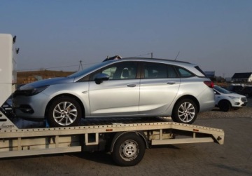 Opel Astra K Sportstourer Facelifting 1.5 Diesel 122KM 2021 Opel Astra Okazja 1.5 Diesel 122KM