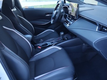 Toyota Corolla XII 2023 Toyota Corolla 2.0 Hybrid, Salon Polska, zdjęcie 8