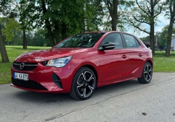 Opel Corsa F Hatchback 5d 1.2 Turbo 100KM 2021 Opel Corsa Niski przebieg, dwa komplety kol 1.2 Benzyna 100KM