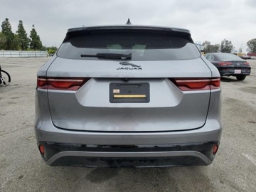 Jaguar F-Pace 2024 Jaguar F-Pace 2024r., 4x4, 2.0L 2.0 Benzyna 246KM, zdjęcie 5