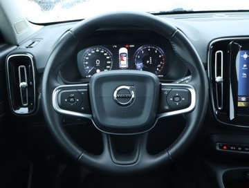 Volvo XC40 Crossover 2.0 T4 190KM 2019 Volvo XC40 T4, Salon Polska, Serwis ASO, 4X4, zdjęcie 21