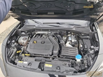 Cupra Formentor Crossover 1.5 TSI 150KM 2022 Cupra Formentor 1,5 tsi 150KM navi kamera alu grz.kierownica digital zarej, zdjęcie 23