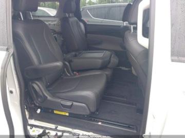 Kia Carnival II 2026 Kia Carnival Mpv Hybrid Lxs 2026 1.6 Hybryda 178KM, zdjęcie 13