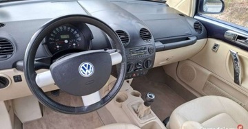 Volkswagen New Beetle Hatchback 2.0 115KM 2000 Volkswagen New Beetle VW New Beetle 2.0 115KM ,klima 2.0 Benzyna 115KM, zdjęcie 5