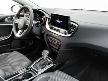 Kia Ceed III Hatchback Facelifting  1.5 T-GDI 140KM 2025 Kia Cee'd WD0146V#1.5 T-GDI Tribute Podgrz.f I, zdjęcie 33