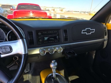 Chevrolet 2004 Chevrolet SSR Regular Cab Short Bed 2004 5.3 Benzyna 300KM, zdjęcie 4