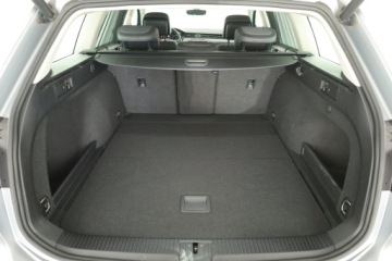 Volkswagen Passat B8 Variant 2.0 TDI BlueMotion SCR 190KM 2018 VW Passat 2.0 TDI, Salon Polska, Serwis ASO, zdjęcie 10