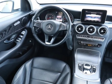 Mercedes GLC C253 SUV 2.1 220 d 170KM 2019 Mercedes GLC GLC 220 d 4MATIC, Salon Polska, zdjęcie 6