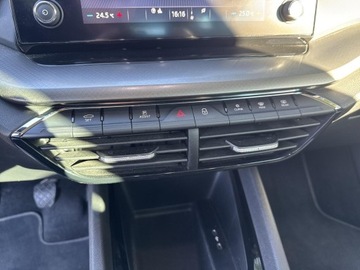 Skoda Octavia III Kombi Facelifting 1.5 TSI ACT 150KM 2020 Skoda Octavia 1.5 TSI / 150 KM FV-23%, ASO, Bezwyp, zdjęcie 30