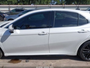 Toyota Camry IX 2021 Toyota Camry XSE 2021 2.5l 2.5 Benzyna 206KM, zdjęcie 2