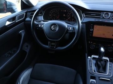 Volkswagen Arteon Fastback 1.5 TSI 150KM 2017 VW Arteon 1.5 TSI, Salon Polska, Serwis ASO, zdjęcie 6