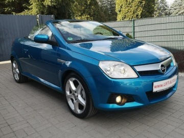 Opel Tigra II 1.8 16V ECOTEC 125KM 2006 Opel Tigra 1.8 16v 125KM Klima Elektryka Alu 17, zdjęcie 12