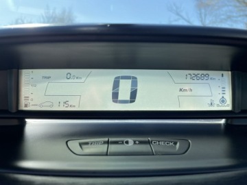 Citroen C4 I 2006 Citroen C4 1.4 benzyna 88 KM Zarejestrowany, zdjęcie 10