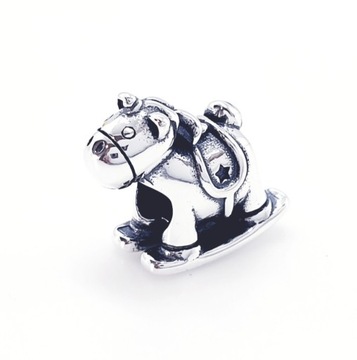 CHARMS KORALIK MODUŁOWA KOŃ NA BIEGUNACH SREBRO925