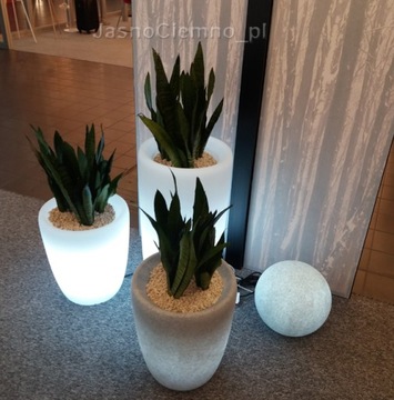 УЛИЧНАЯ САДОВАЯ ЛАМПА, ЦВЕТОЧНЫЙ ВАЗОН, ЦВЕТОЧНЫЙ ГОРШОК С ПОДСВЕТКОЙ, СОВРЕМЕННЫЙ