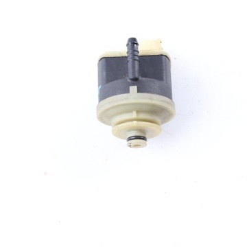 BMW E60 E70 E81 E87 F10 OHŘÍVAČ PALIVA DIESEL 8572519