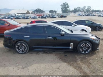 Kia Stinger Liftback 2.0 T-GDI 255KM 2018 Kia Stinger Premium 2018 2.0 Benzyna 255KM, zdjęcie 6