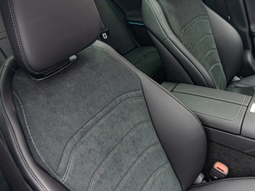Mercedes Klasa E W214 Sedan 2.0 220d 197KM 2025 E Klasa 220 d 4-Matic AMG 2.0 197KM 2025, zdjęcie 4