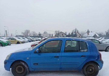 Renault Clio III Hatchback 5d 1.2 i 16V 75KM 2005 Renault Clio Renault Clio 1.1 Benzyna 75KM, zdjęcie 1