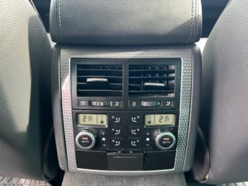 Volkswagen Touareg I 3.0 TDI 225KM 2006 Volkswagen Touareg V6 4X4 AUTOMAT SKORY PARKTRONIC NAWIGACJA SOLARDACH EL., zdjęcie 20