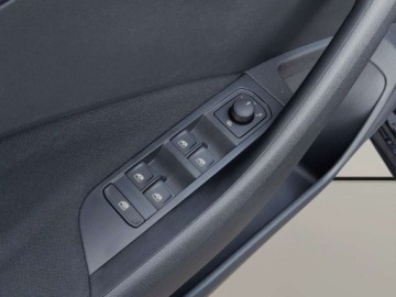 Skoda Kamiq Crossover Facelifting 1.0 TSI 115KM 2025 Skoda Kamiq 1.0TSI 115KM Selection SalonPL SerwisASO Led Virtual Kessy Kam, zdjęcie 10