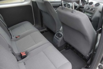 Volkswagen Caddy III Kombi Facelifting 1.6 TDI 75KM 2015 Volkswagen Caddy VW CADDY 1.6 TDI 5-MIEJSC Czujniki Parkowania HAK Gwaranc, zdjęcie 31