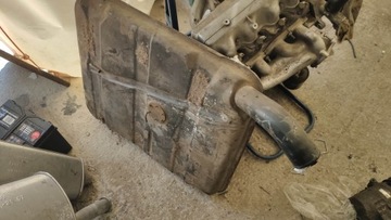 AA NÁDRŽ FIAT 125P KOMBI POLONEZ
