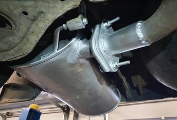 MITSUBISHI OUTLANDER II 2.0 2.4 16V 2/4WD Концевой глушитель 14.40 + отверстие