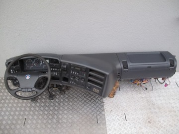 КОКПИТ ПРИБОРНАЯ ПАНЕЛЬ SCANIA R СТАРОГО ТИПА