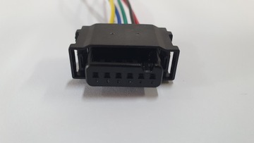 РАЗЪЕМ MERCEDES DISTRONIC RADAR CUBE 6-контактный W117 W156 W177 W205 W246 PDC