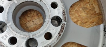 4× DISK HLINÍK AUDI OE 8R0601025G 8.0" X 17" 5X112 ET 39