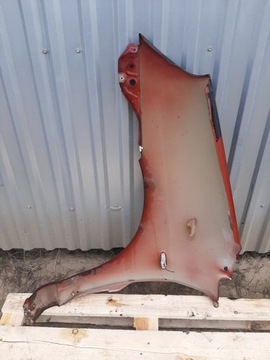 BLATNÍK PŘEDNÍ PRAVÝ LEVÝ SUZUKI LIANA 01-07