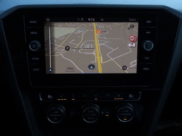 Volkswagen Passat B8 Variant 2.0 TDI BlueMotion SCR 150KM 2019 VW Passat 2.0 TDI, Salon Polska, 1. Właściciel, zdjęcie 16