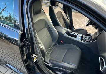 Jaguar XE Sedan 2.0 i4 180KM 2018 Jaguar XE 2,0 D 180 KM Automat GWARANCJA Zamiana Zarejestrowany 2.0 Diesel, zdjęcie 20