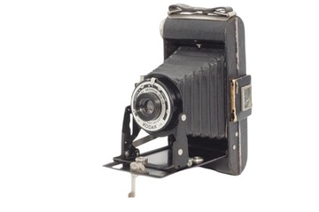Kodak Folding 'Brownie' Six-20 (1937-1940) -Outsia