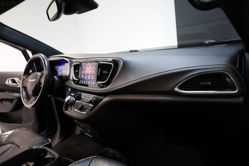 Chrysler Pacifica II 3.6 V6 291KM 2019 Chrysler Pacifica Limited S*7, zdjęcie 24
