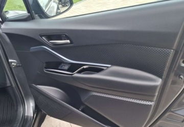 Toyota C-HR I Crossover Facelifting 2.0 Hybrid Dynamic Force 184KM 2021 Toyota C-HR Toyota C-HR 2.0 Hybryda 184KM, zdjęcie 32