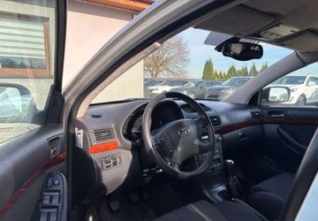 Toyota Avensis I Kombi 1.8 129KM 2003 Toyota Avensis Polski salon 1.8 Benzyna 129KM, zdjęcie 12