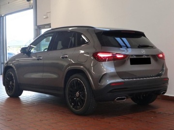 Mercedes GLA II Off-roader Facelifting 2.0 220 190KM 2025 MERCEDES-BENZ GLA 220 4-Matic AMG Line 2.0 (190KM) 2025, zdjęcie 2