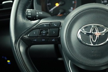 Toyota Yaris IV Hatchback 1.5 Dynamic Force 125KM 2022 Toyota Yaris 1.5 VVT-i, Salon Polska, zdjęcie 13