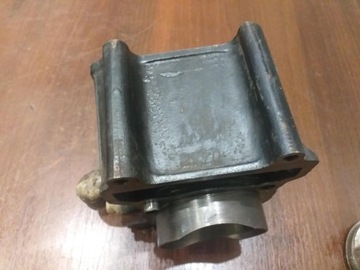 КОМПЛЕКТ ЦИЛИНДРОВ + ПОРШЕНЕЙ LINHAI HYTRACK 550