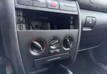 Seat Leon I 2004 Seat Leon Seat Leon 1.6 Sport 1.6 BenzynaLPG 100KM, zdjęcie 21