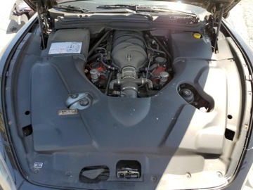 Maserati GranTurismo 4.7 i 440KM 2012 Maserati GranTurismo 2012 Maserati Granturismo S 4.7 Benzyna 440KM, zdjęcie 11