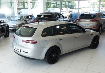 Alfa Romeo 159 Sportwagon 1.9 JTDM 16v 150KM 2009 Alfa Romeo 159 1.9 JTDM 150KM Klimatyzacja aut..., zdjęcie 8